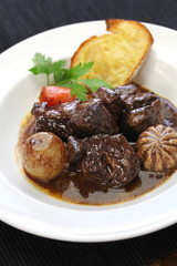 beef bourguignon, beef stewed in red wine, french burgundy cuisine