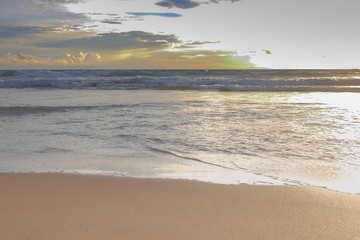 Obraz premium Beautiful beach in evening , sunset with beautiful sky. It 's suitable for sunbathing for sunbathing, swimming, reading,