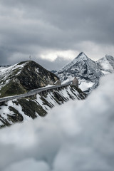 Obraz premium High Alpine Road Snow