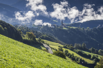 Rodeneck in Südtirol, Pustertal, Blick zur Plose