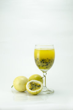 cool passion fruit drink for healthy care
