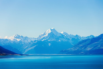 Lake Pukaki en Mount Cook als achtergrond