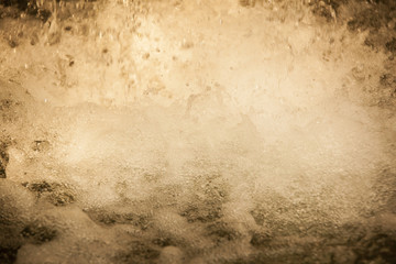 水面に落下する水