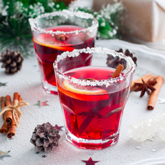 Mulled wine with cranberries and orange