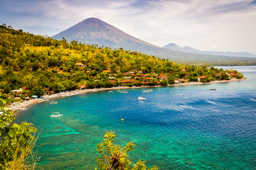 Agung Volcano seen from Amed, in East Bali. © mataboolan