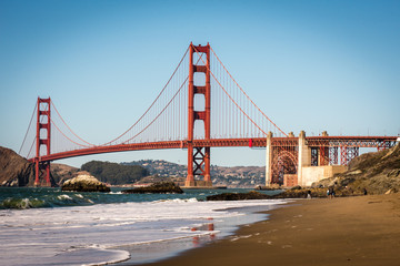 Fototapeta na wymiar Golden Gate Bridge am Baker Beach