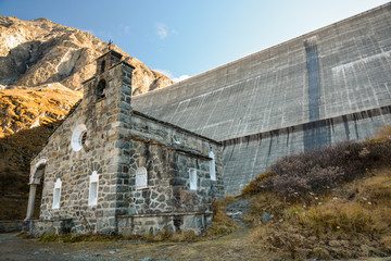 Fototapeta na wymiar Small chapel near Grand Dixence dam, the tallest gravity dam in the world
