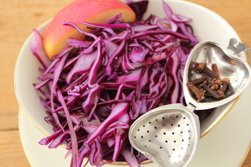 Rotkohl mit Teeei