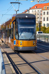 Fototapeta na wymiar Strassenbahn Dresden