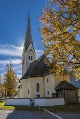 Fototapeta na wymiar Church of St. Leonhard in Fischhausen, Schliersee, Bavaria