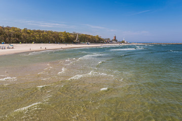 Baltic seashore seen from pier in Kolobrzeg, Poland © Fotokon
