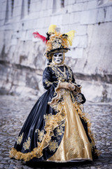 Personnage déguisé pour le carnaval vénitien