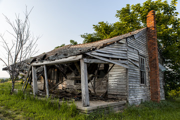 Abandoned and Collapsing House - Kentucky