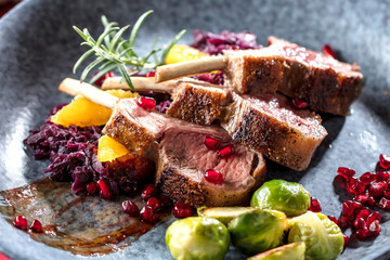 Lammfleich-Weihnachtsgericht © karepa