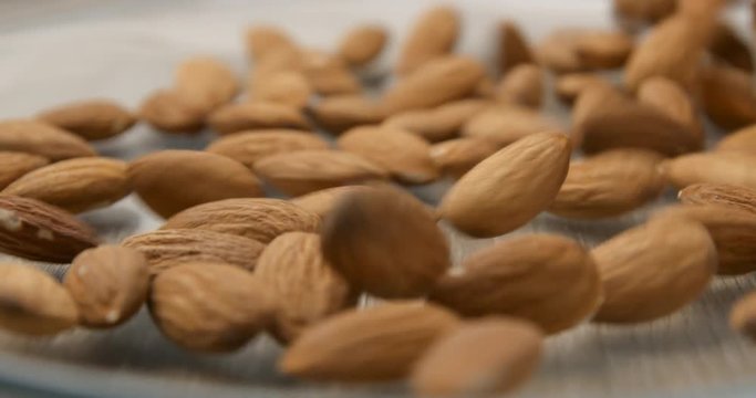 Almonds falling slowmotion &ndash; orginal file&nbsp;: 4K DCI, PRO RES 444, 12 bits