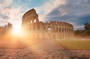 Fototapeta premium Amazing sunrise at Rome Colosseum (Roma Coliseum), Rome, Italy