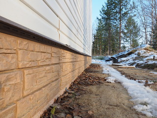 siding of frame house