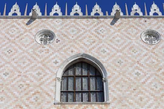 Fototapeta Doge's Palace on Piazza San Marco, facade, Venice, Italy.