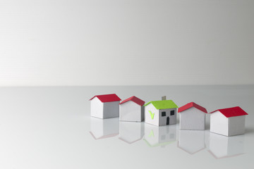 Five paper house: mortgage concept