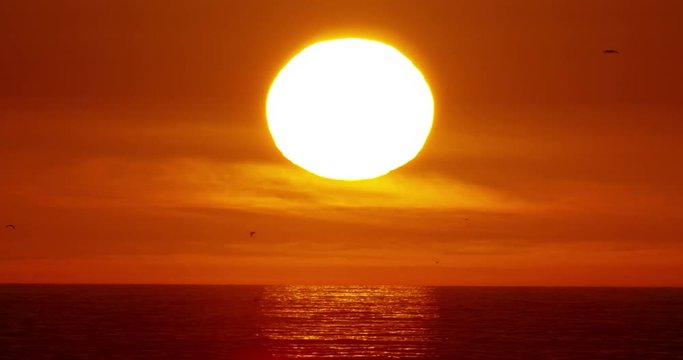 A perfect sunset on Californian coast La Jolla beach, San Diego, California.