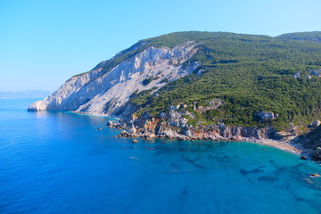 Obraz premium Beautiful Greek bay on Skiathos island