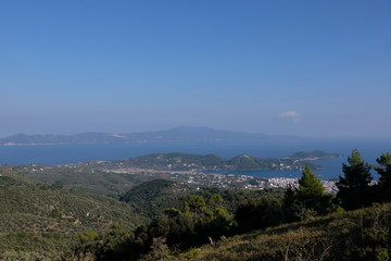 Obraz premium View at Skiathos town