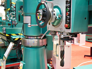 Big radial drilling machines