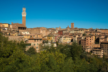 Obraz premium Veduta panoramica del centro storico di Siena in Toscana, Italia