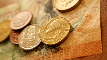 New Zealand Dollars, Some coins on Bill.