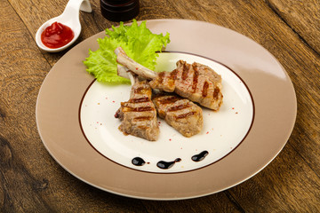 Grilled lamb