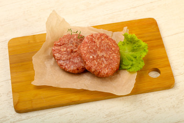 Raw cutlet