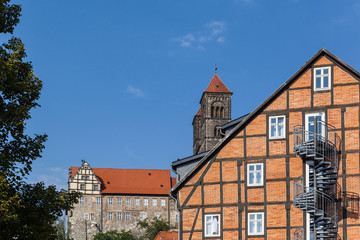 Fototapeta premium Blick auf das Quedlinburger Schloss