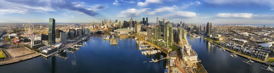 D Me Docklands High Pan