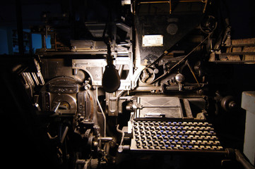 Linotype machine at printshop - obrazy, fototapety, plakaty