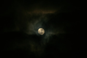 Moon / Moon cloudy night © pattamod