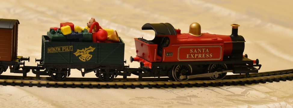 An Xmas model train.