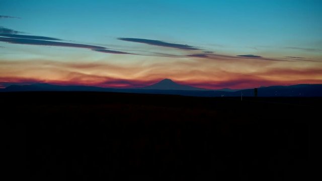 Time Lapse of Dry Creek Wildfire Smoke and Mt. Adams in Washington State