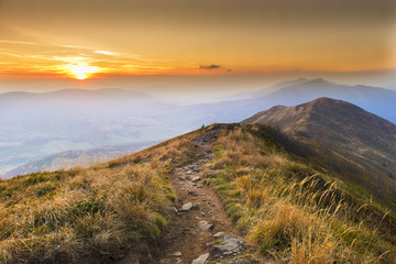 Sunset in mountains © Piotr Krzeslak