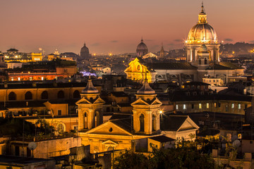 Fototapeta na wymiar Panorama view of Rome at sunset