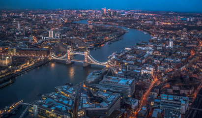 Fototapeta premium night view of London