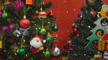 Fototapeta na wymiar Greeting Season concept.Santa Claus show 1 days till Xmas with ornaments on a Christmas tree with decorative light