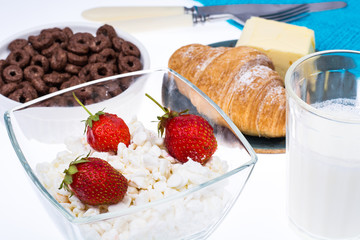 Delicious healthy breakfast with cottage cheese