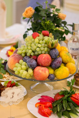 Fototapeta na wymiar Fruit platter at a banquet in a restaurant
