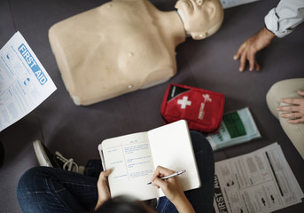 CPR first aid training class