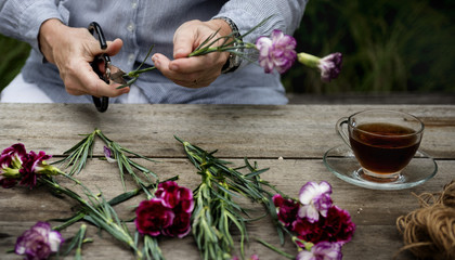 Hobby Lady Mature Leisure Flower