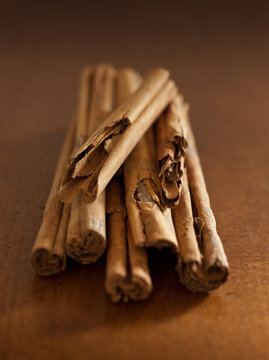 Cinnamon sticks