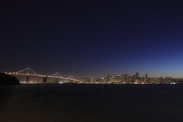 Fototapeta na wymiar トレジャー島から望むサンフランシスコ港と街並み