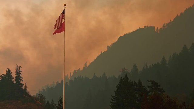 Apocalypse American Flag Smoke Wildfire Hill Eagle Creek Forest Fire in Oregon 