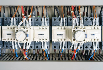 Circuit breaker and magnetic in a electrical switchboard