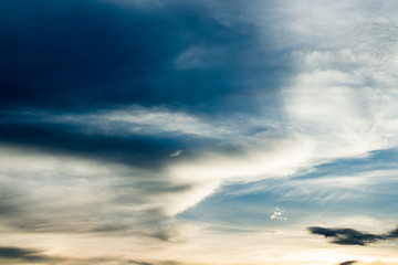 Fototapeta premium colorful dramatic sky with cloud at sunset.